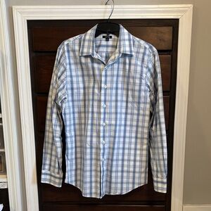 5/$25🌼 Apt. 9 Men's Light Blue and White Plaid Dress Shirt